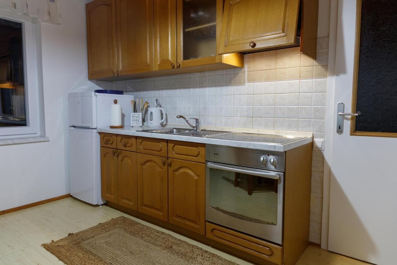 Apartment Mavrica Bled, Quiet Location, With A View Of The Lake Luaran gambar